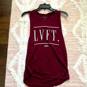 Maroon live fit tank small